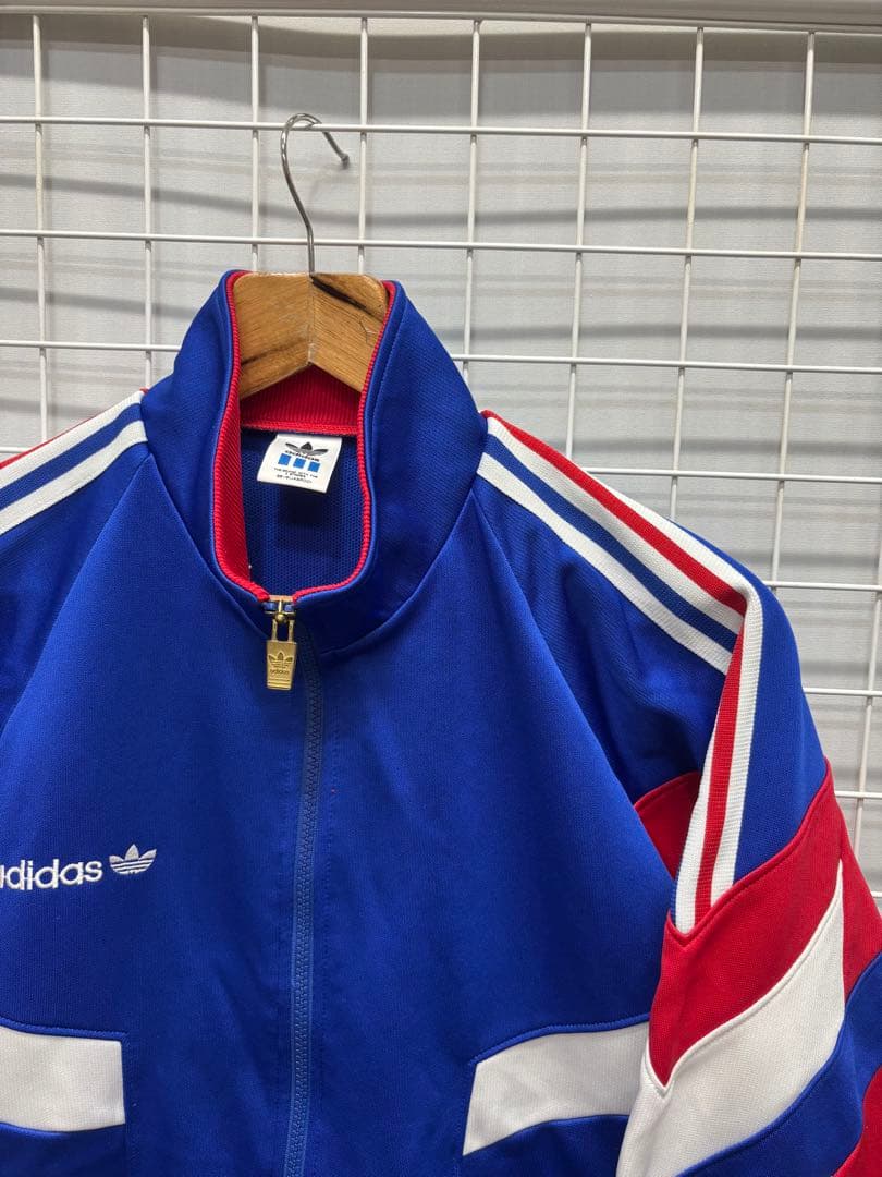 ［adidas］ デサント製　 トラックジャケット O 2510-318