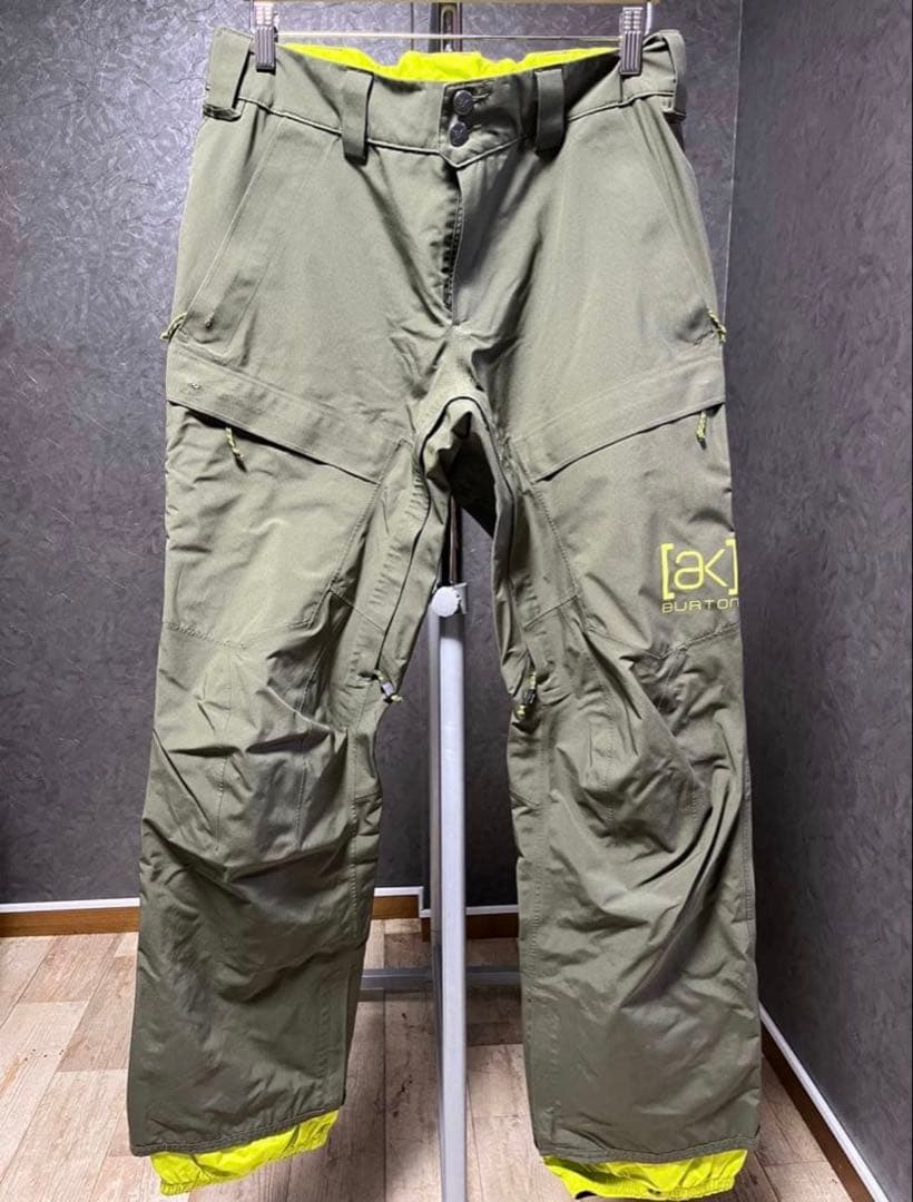 [ak] Burton スノーボードウェア（SWASH）上下セット　Mサイズ