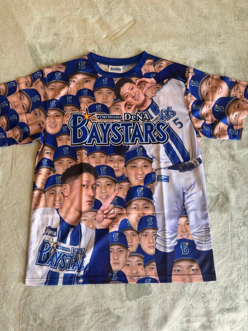 横浜DeNAベイスターズ 松尾汐恩選手 総柄Tシャツ