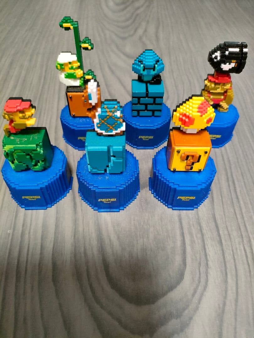 激レア！スーパーマリオのペプシボトルキャップフィギュア6体セット。