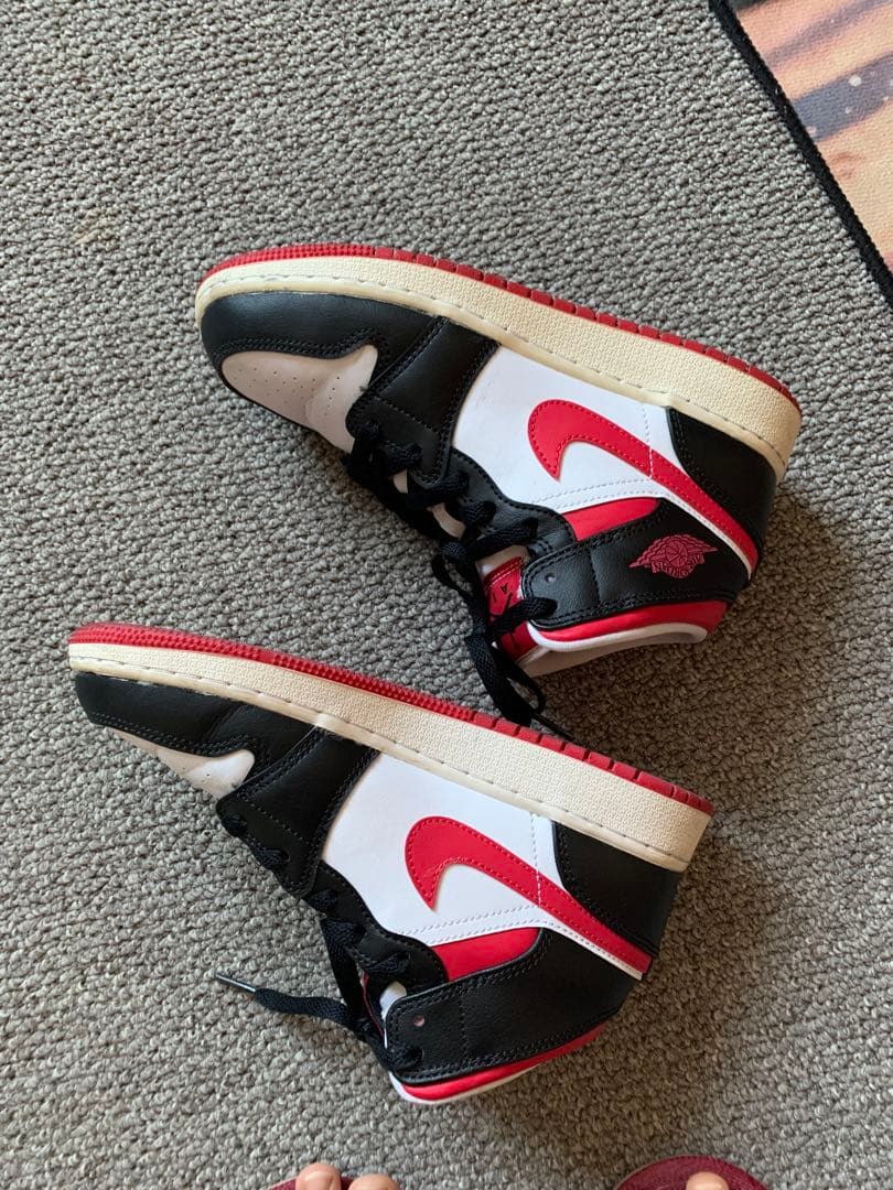 Air Jordan ハイカットスニーカー ホワイト/ブラック/レッド