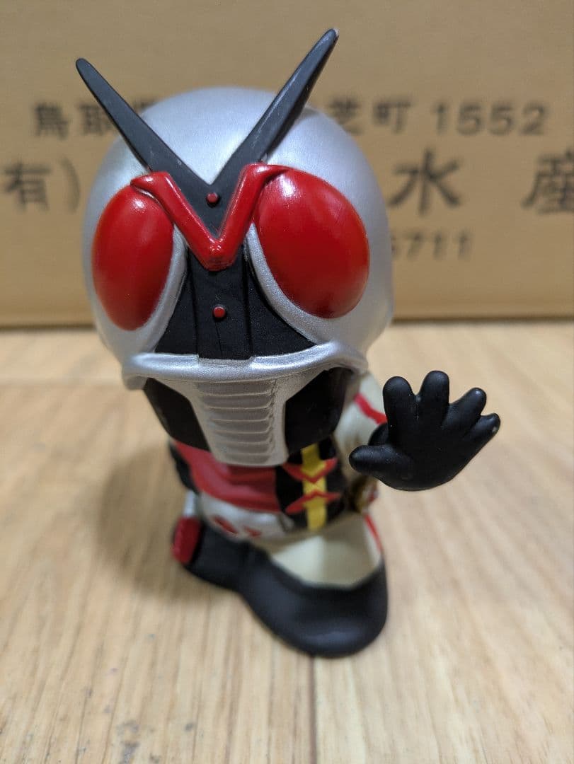 仮面ライダー フィギュア 13体セット貯金箱フルセット？おまけ付き