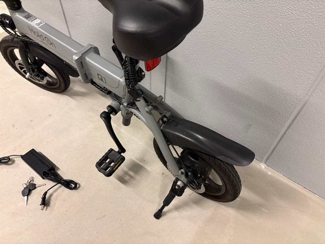 Hold On Q1J 電動アシスト自転車 グレー