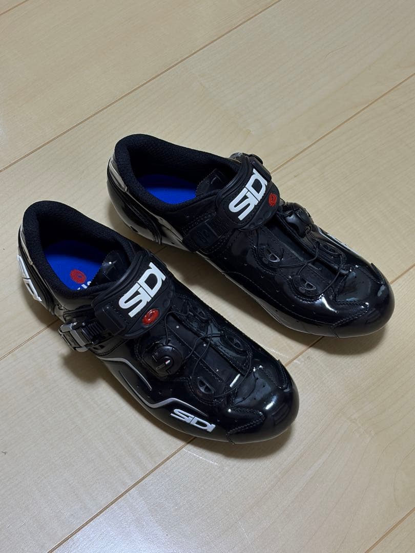 SIDI KAOS ブラック エナメル (ロードバイクシューズ) カーボンソール
