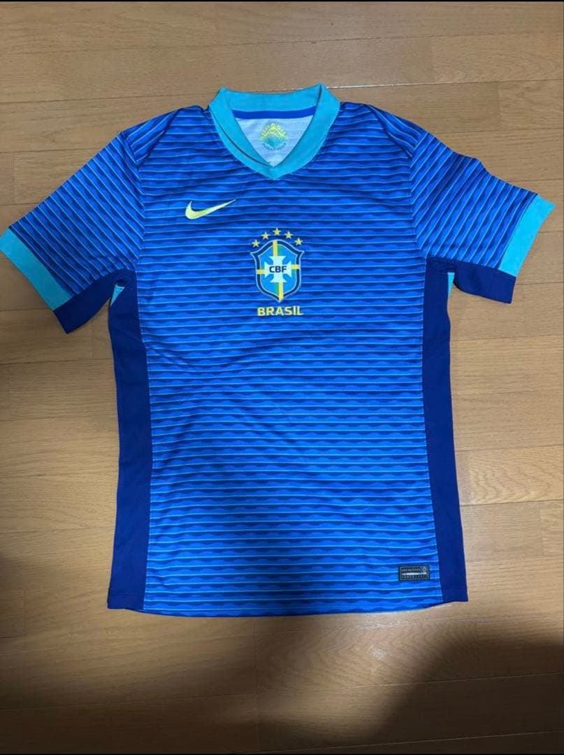 【即日発送】サッカー　ブラジル代表　ユニフォーム