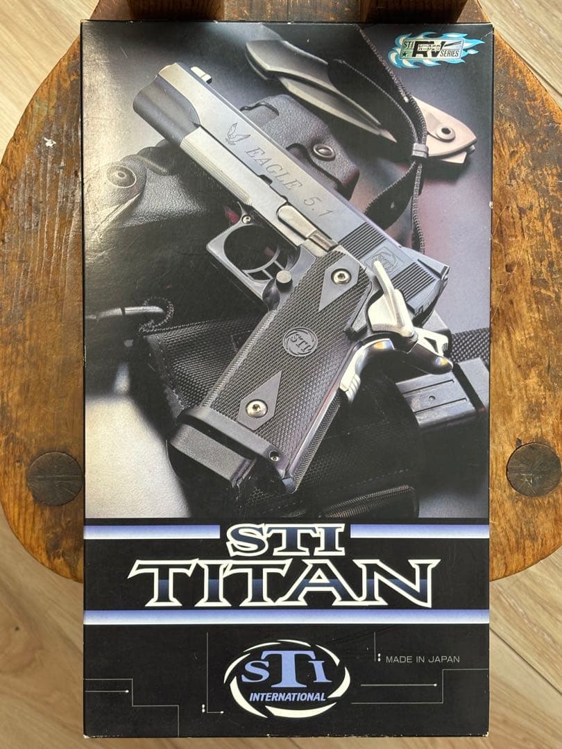 STI TITAN ガスガン 日本製