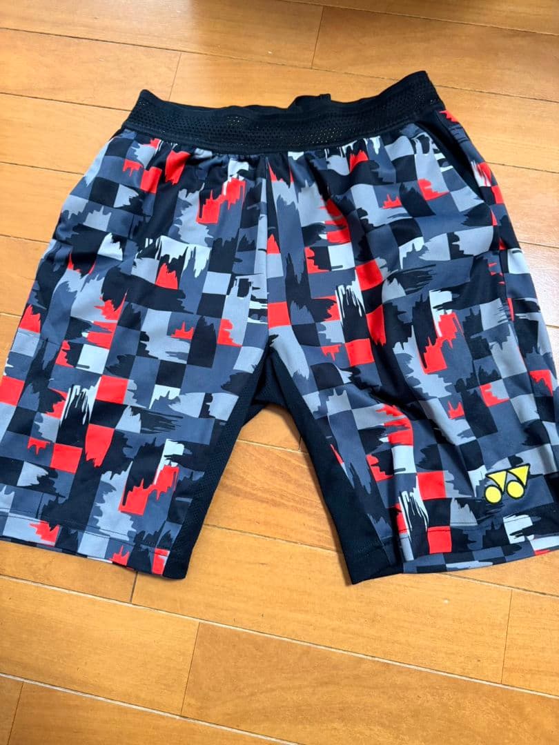 YONEX バドミントンパンツ ギデオン、スカムルジョ着用モデル