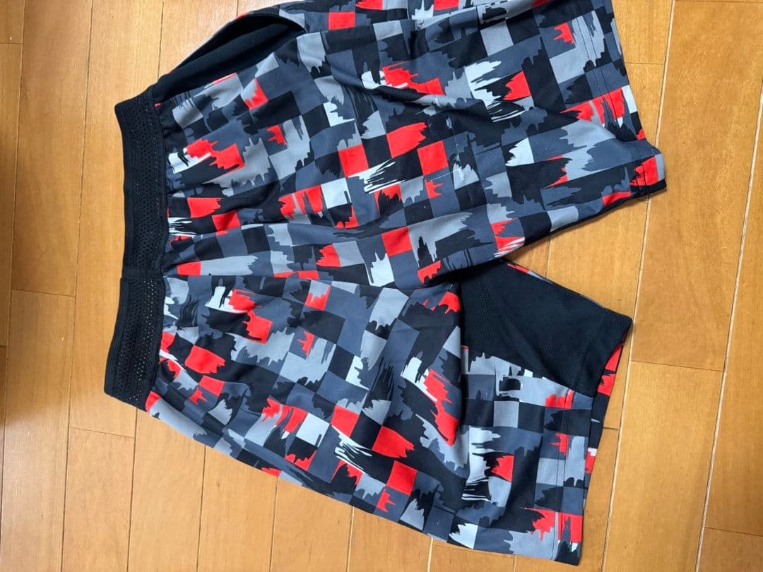YONEX バドミントンパンツ ギデオン、スカムルジョ着用モデル