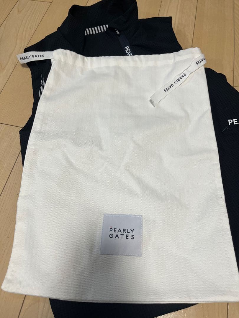 現行品PEARLYGATESパーリーゲイツ●男性用薄手ベスト4試着のみ