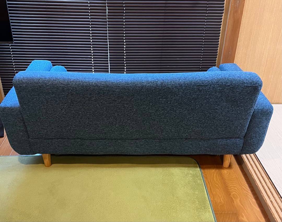 【3月末まで出品】 LOWYA 2人掛けソファ ブルー
