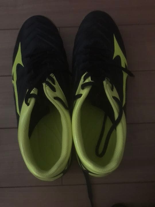 フットサルシューズ