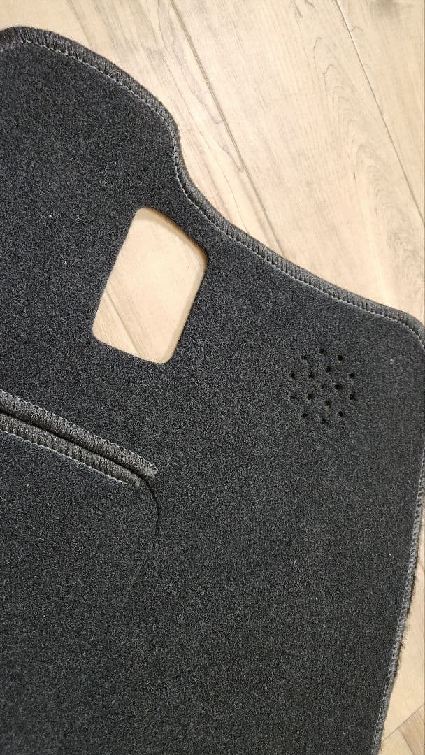 [Sunland]スバル レヴォーグ VM専用 ダッシュボードマット