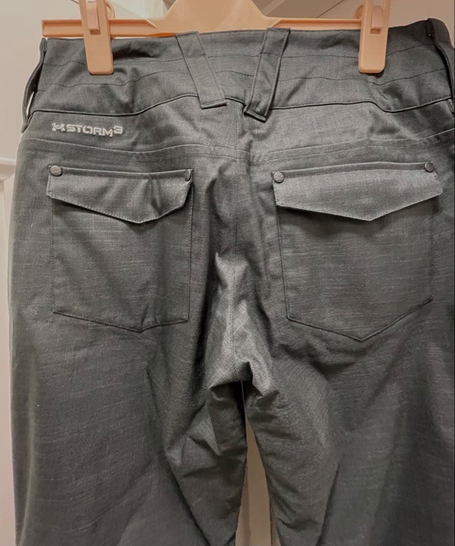 最終価格新品未使用SM Under Armour STORM スノーボウェア