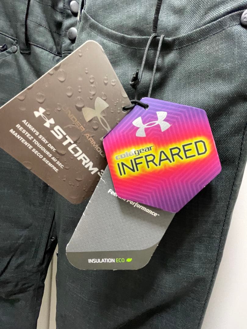 最終価格新品未使用SM Under Armour STORM スノーボウェア