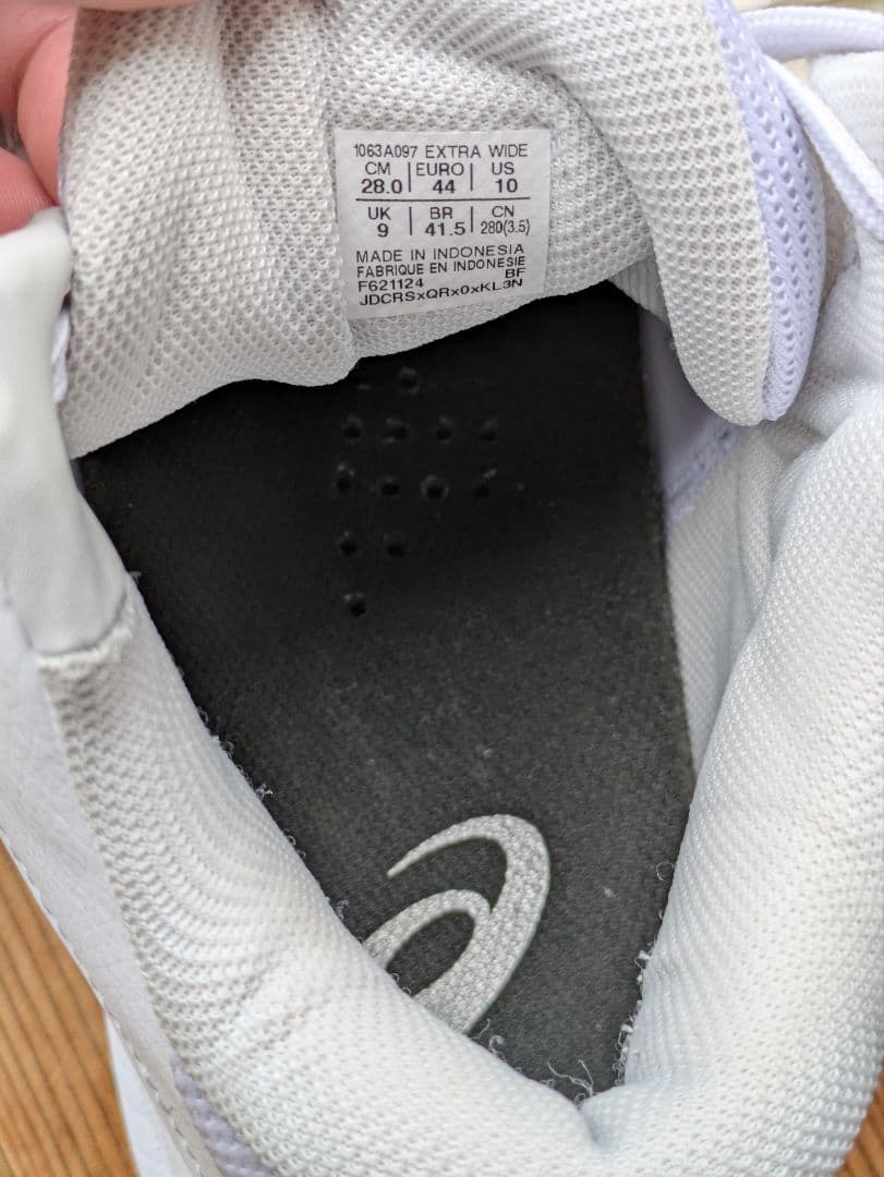 アシックス ASICS ゲルフープ V17 ワイド 28センチ
