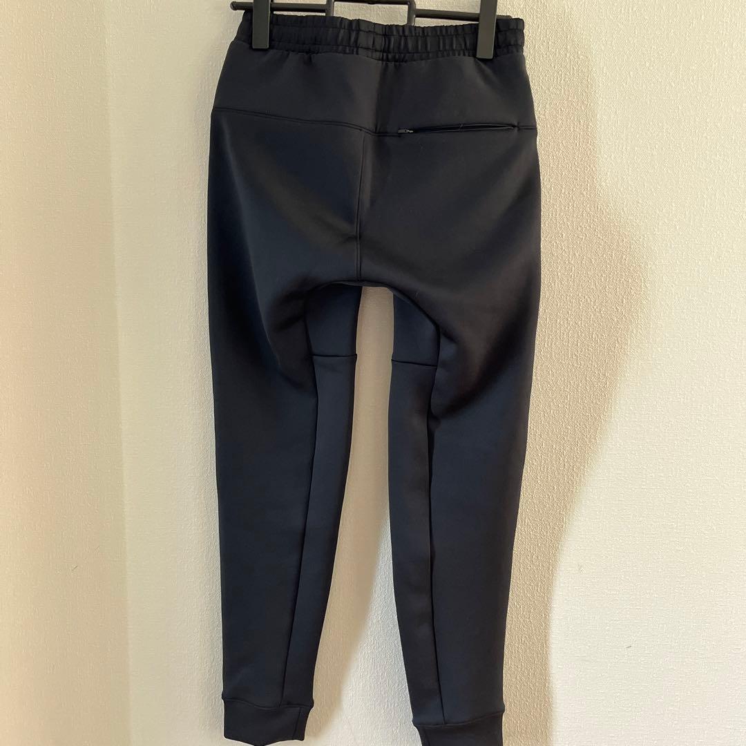 アンダーアーマー　ジャージパンツ　サイズM