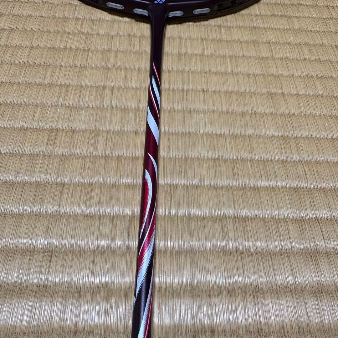 【新品未使用】YONEX アストロクス100zz 4U5クレナイ