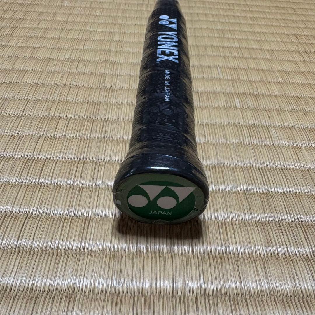 【新品未使用】YONEX アストロクス100zz 4U5クレナイ