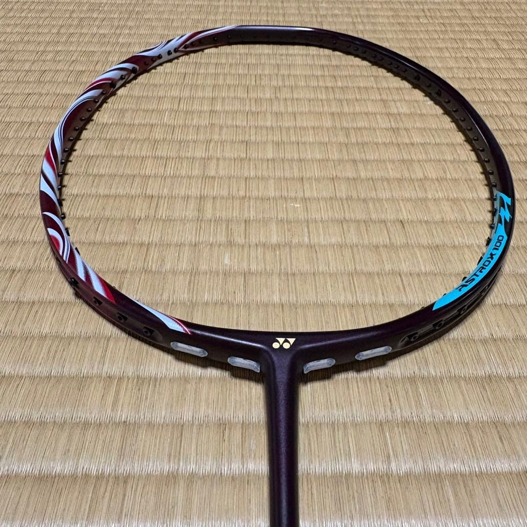 【新品未使用】YONEX アストロクス100zz 4U5クレナイ