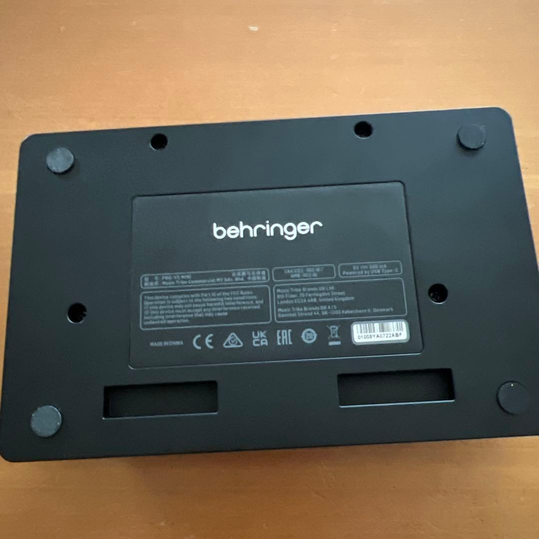 Behringer Pro VS mini ベリンガーハイブリッドシンセサイザー