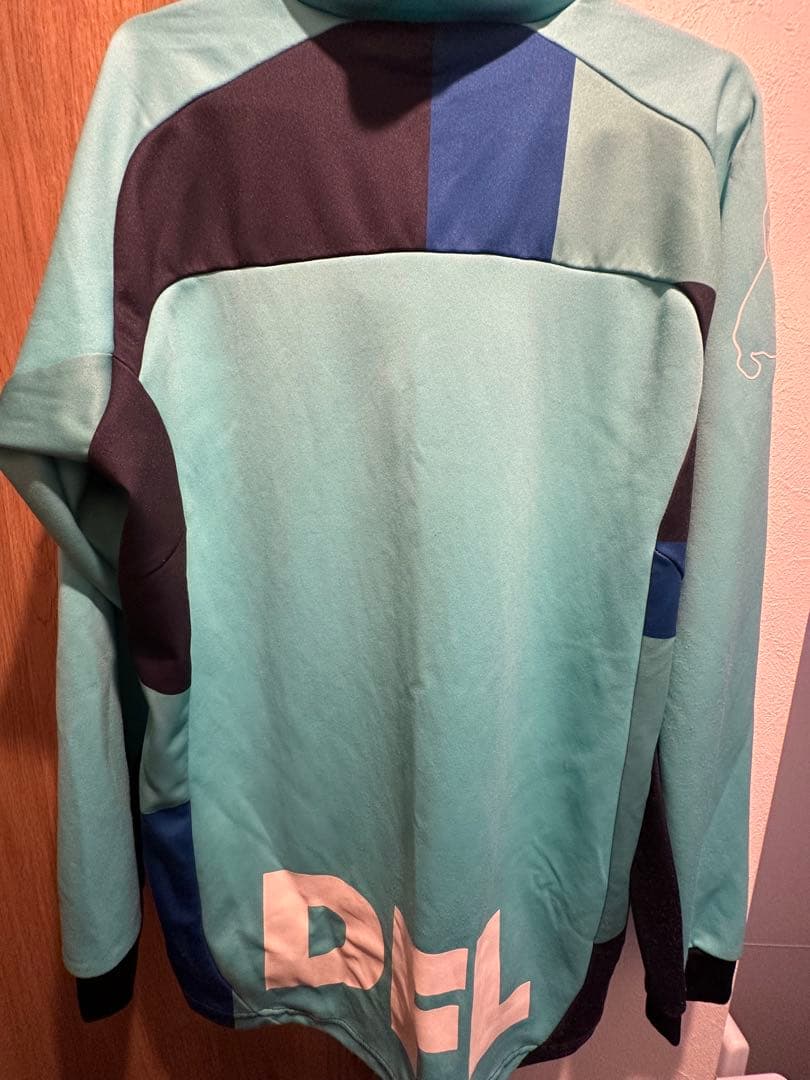 ３月で完全終了します　横浜FC ジャージ　まとめ売り