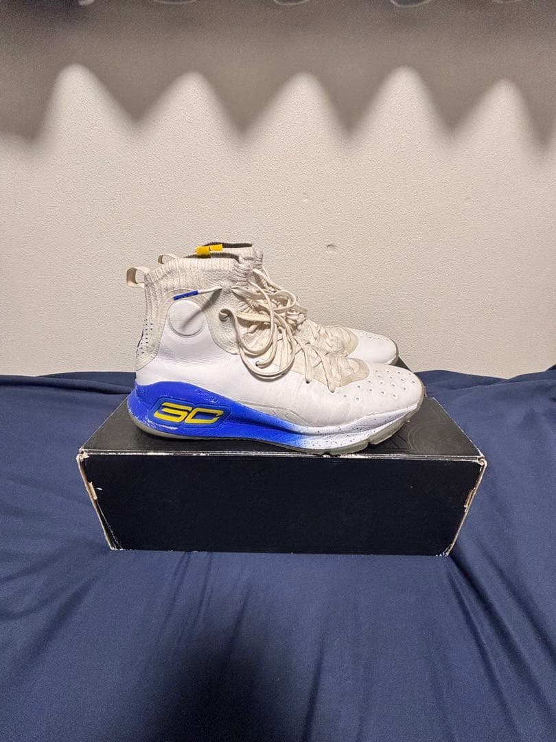 Under Armour Curry 4 バッシュ　箱付き