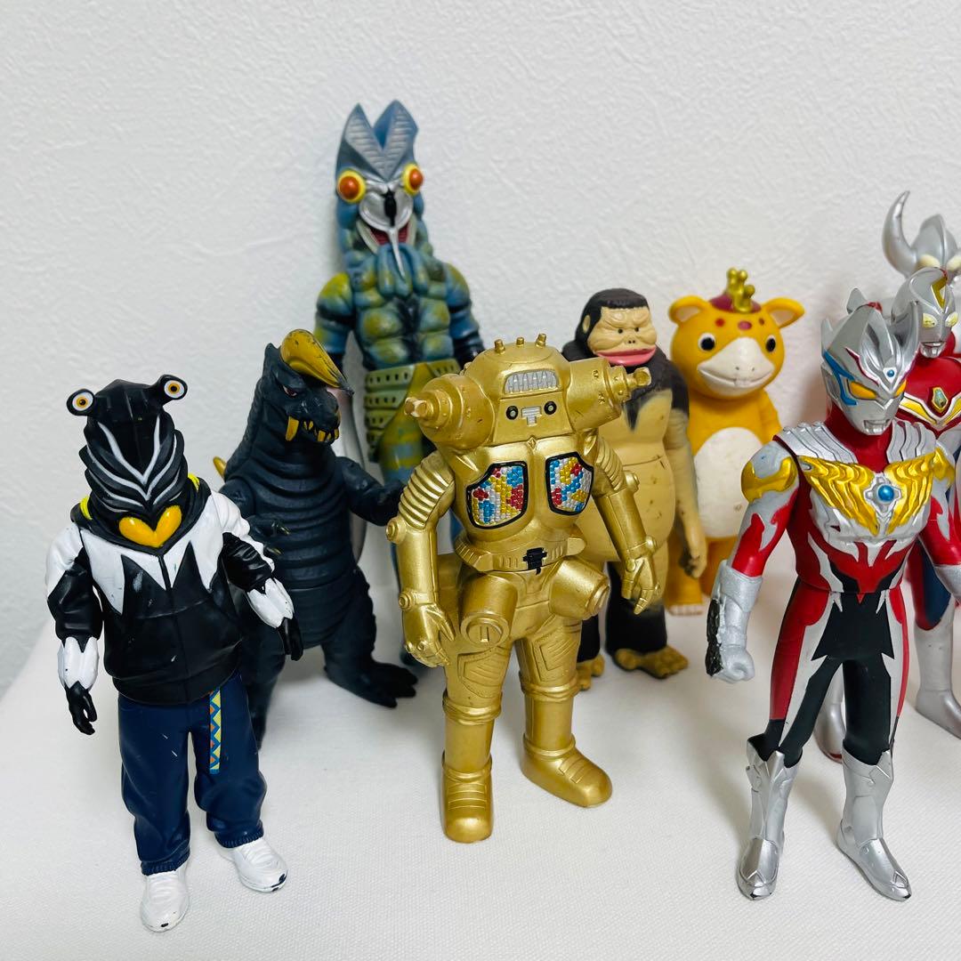 絶版あり ウルトラマン&怪獣 ソフビフィギュア １7体セット