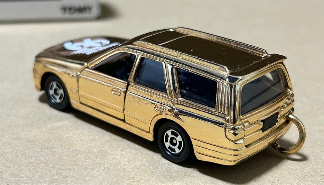トミカ 非売品 日産 ステージア 金メッキ お正月限定ゴールド仕様