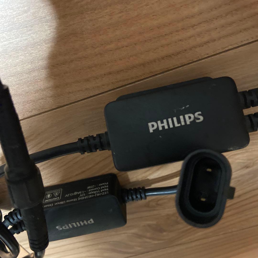Philips X-tremeUltinon LED バルブ　コントローラー