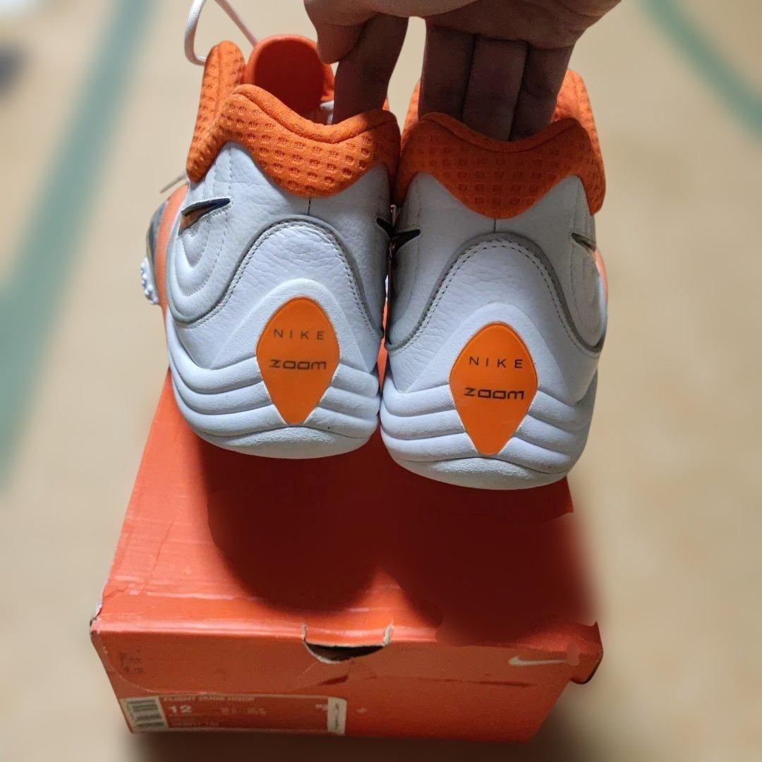 Nike Zoom アップテンポ5 プレミア厶　ホワイト/オレンジ 32cm