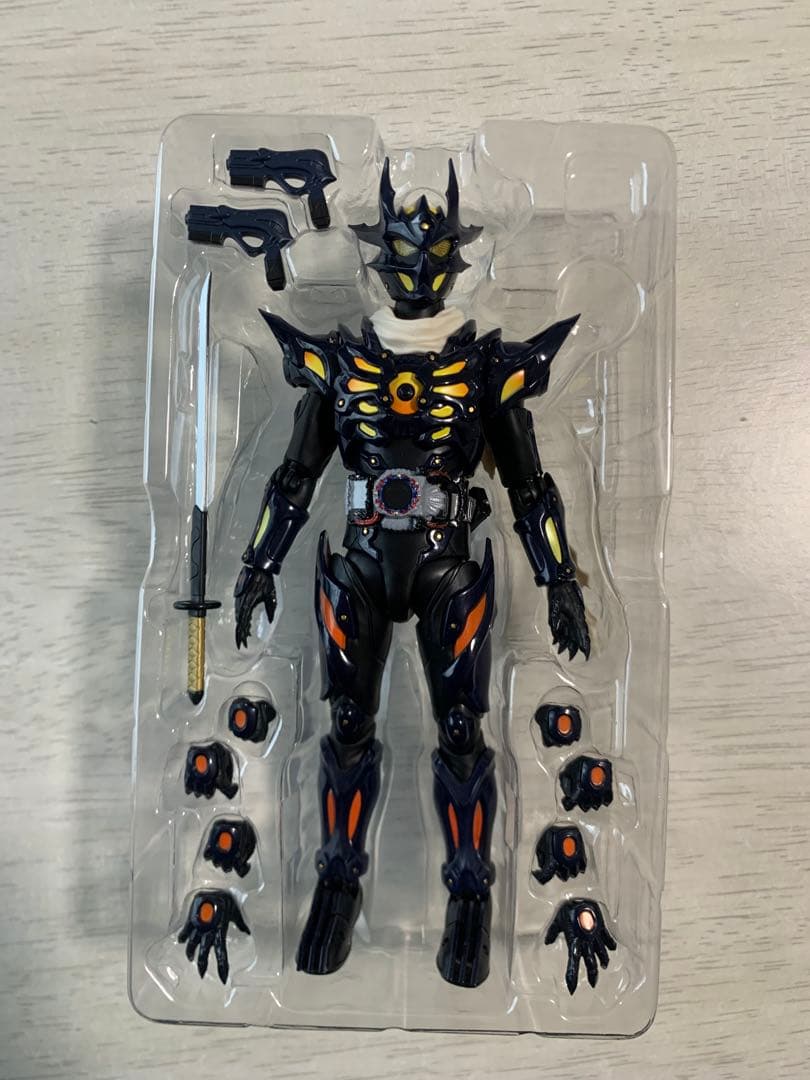 S.H.Figuarts 仮面ライダードレッド 零式