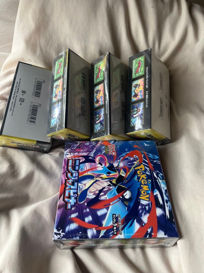 ポケモンカードゲーム メガリザードンEXボックス4個とニンフィアボックス