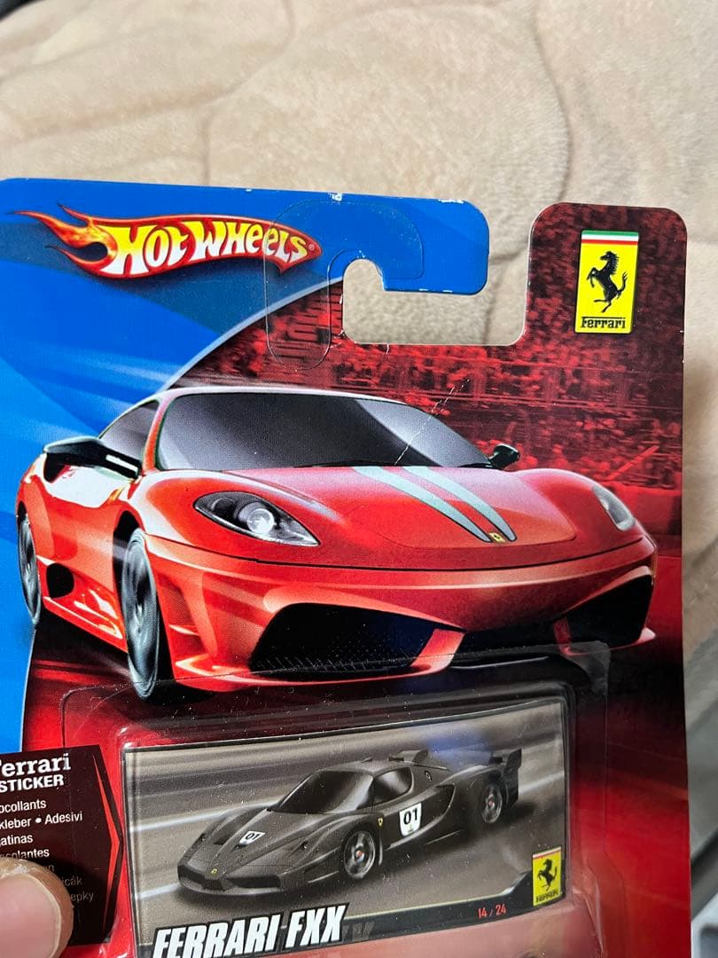 HotWheels フェラーリレーサー　FXX