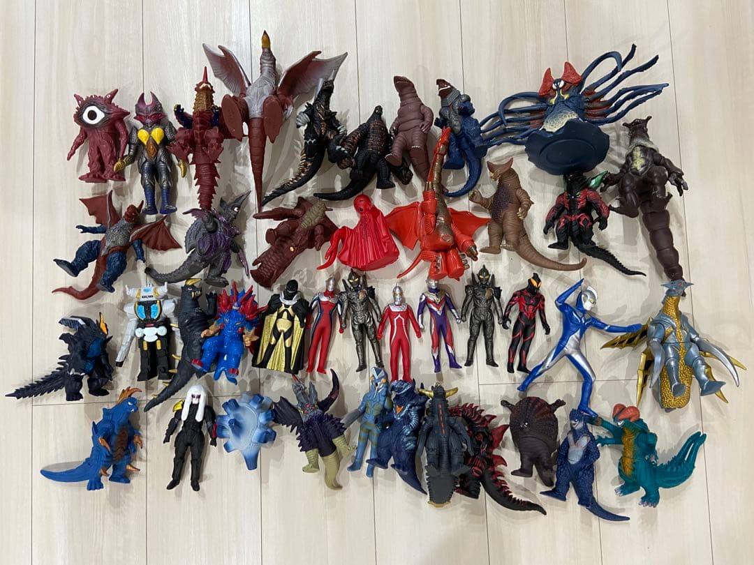 ウルトラマン　怪獣　ソフビ　まとめ売り