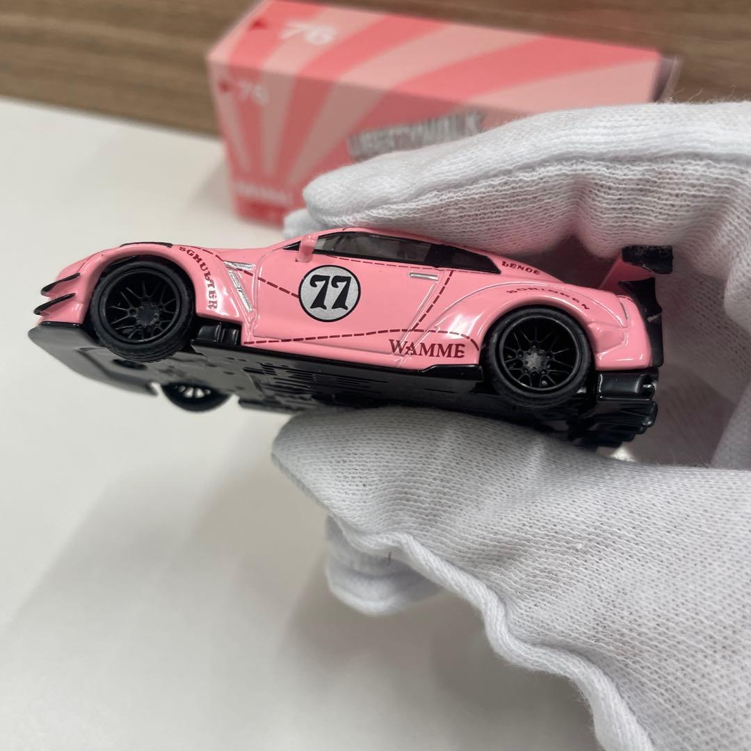 LIBERTY WALK 76 ピンク ミニカー