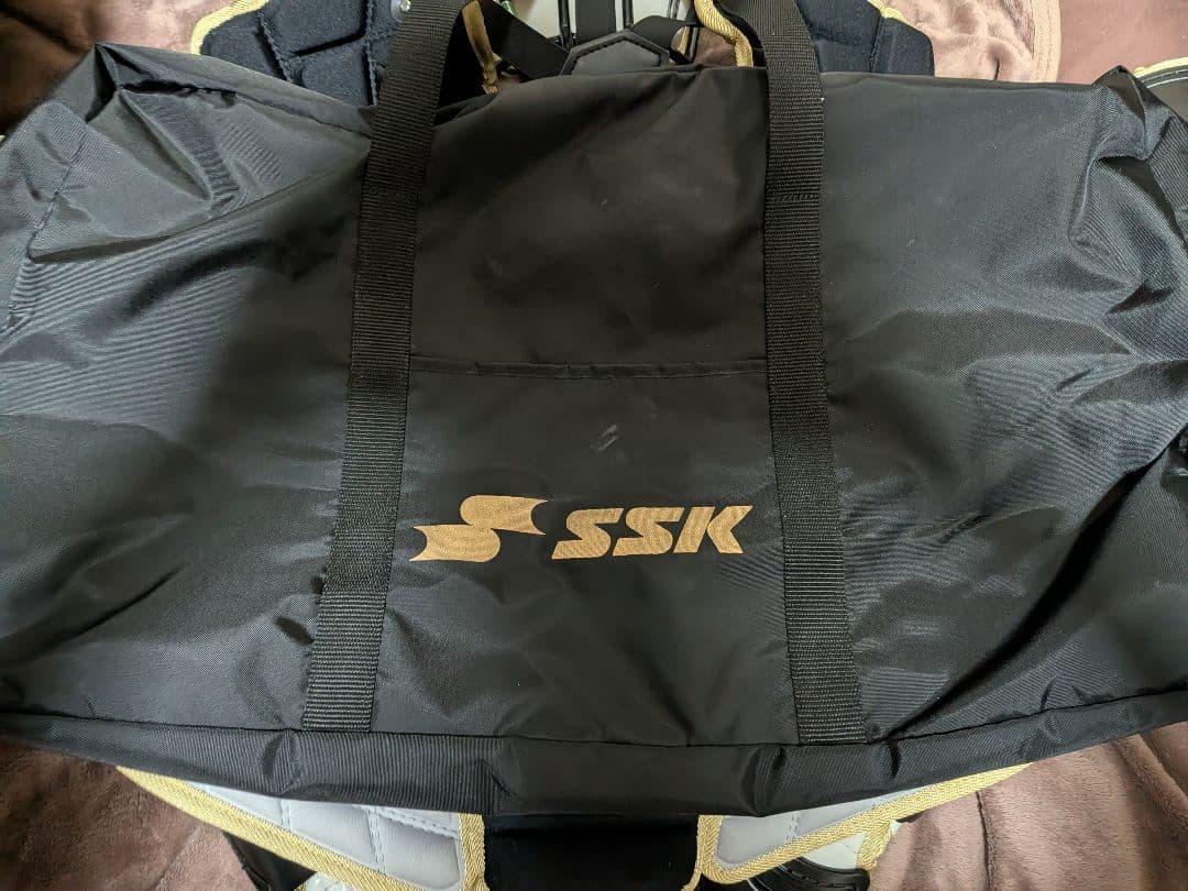 軟式用 SSK キャッチャー用プロテクター 黒/白 + Mizuno 赤