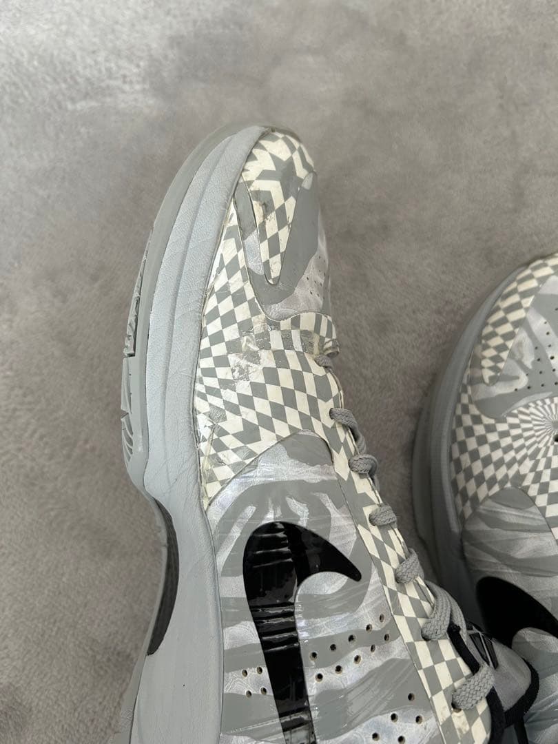 NIKE コービー 5 ゼブラ　ウルフグレー