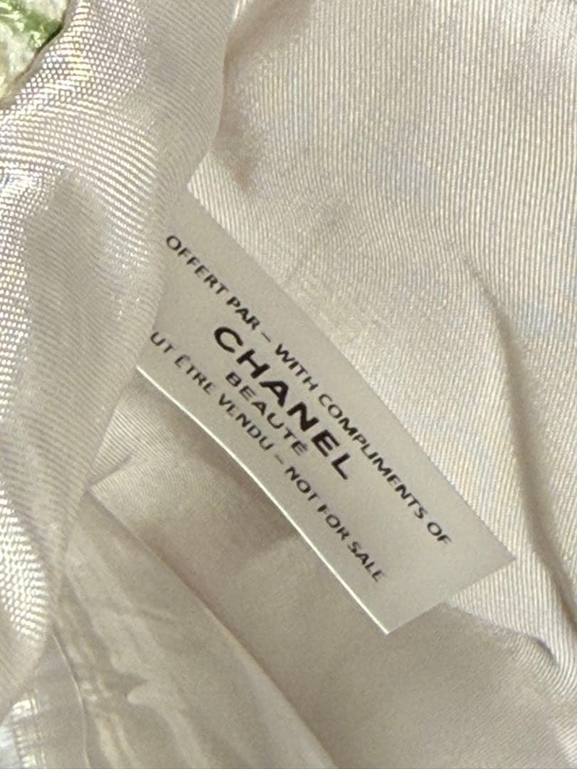 CHANEL VIPノベルティ ツイード ココマーク パール ラインストーン