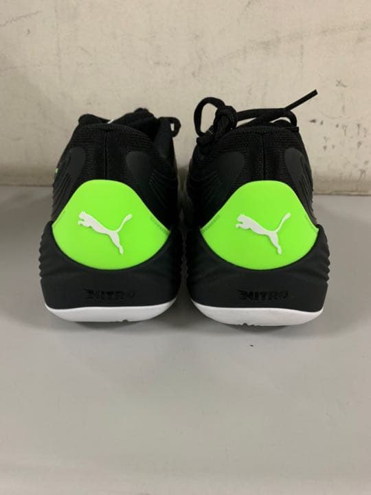 pumaフュージョンニトロ　01カラー　27.5㎝