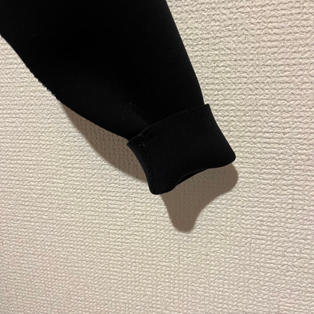 【新品・半額以下】AIRTIGHT メンズ ウェットスーツ M ブラック