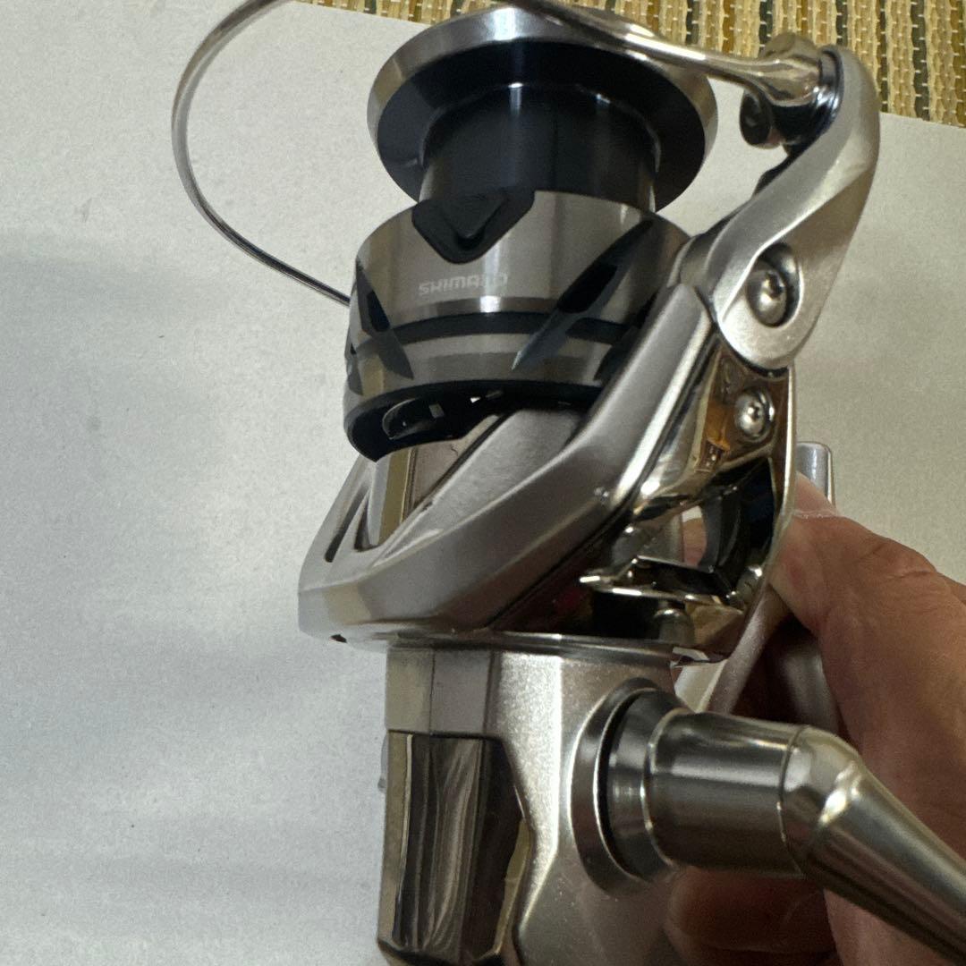 シマノ　23ストラディックC3000HG