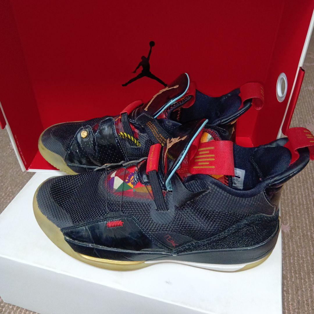 【JORDAN】バスケットシューズ　ブラック/ゴールド/レッド　２５センチ
