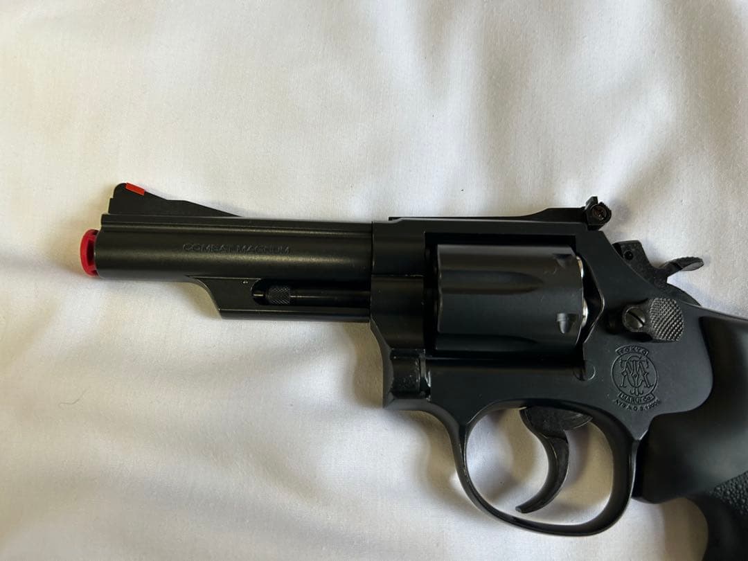 M19 COMBAT MAGNUM 4inch ガスリボルバー