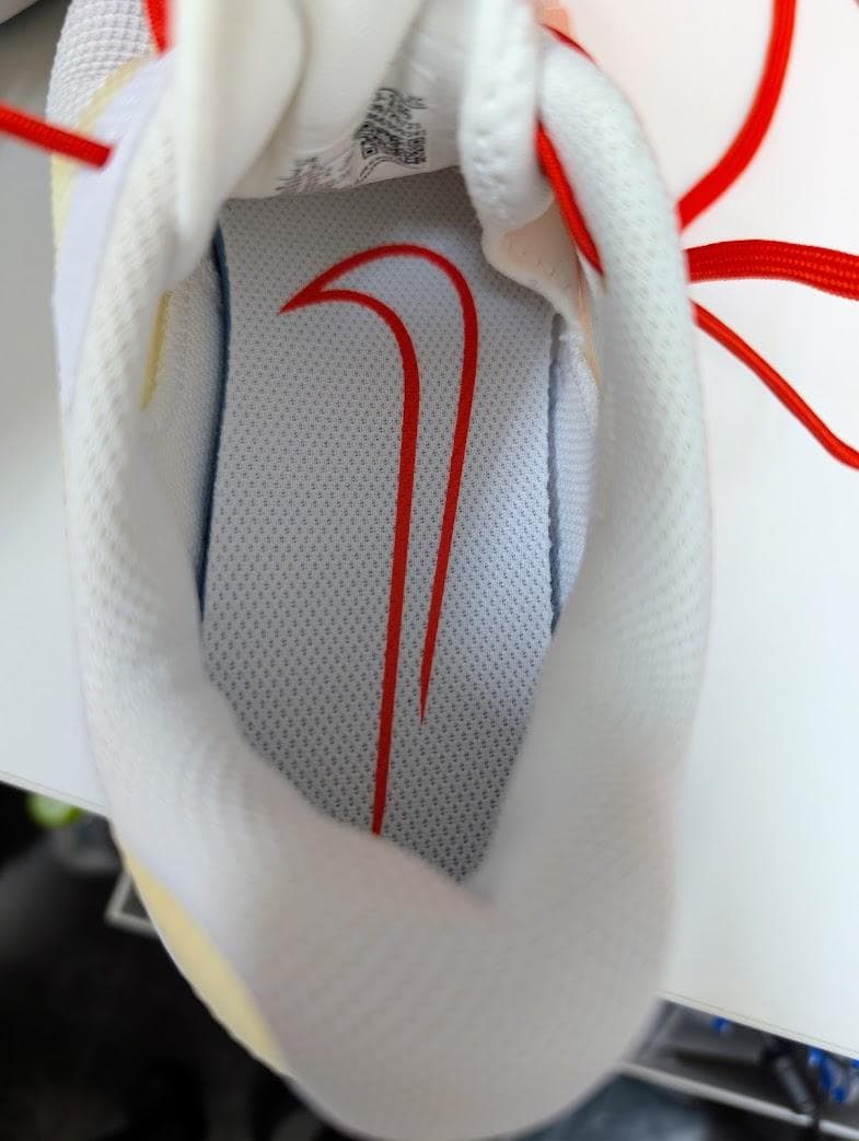 新品　未使用 NIKE ナイキコート エア ズーム ヴェイパー プロ HC