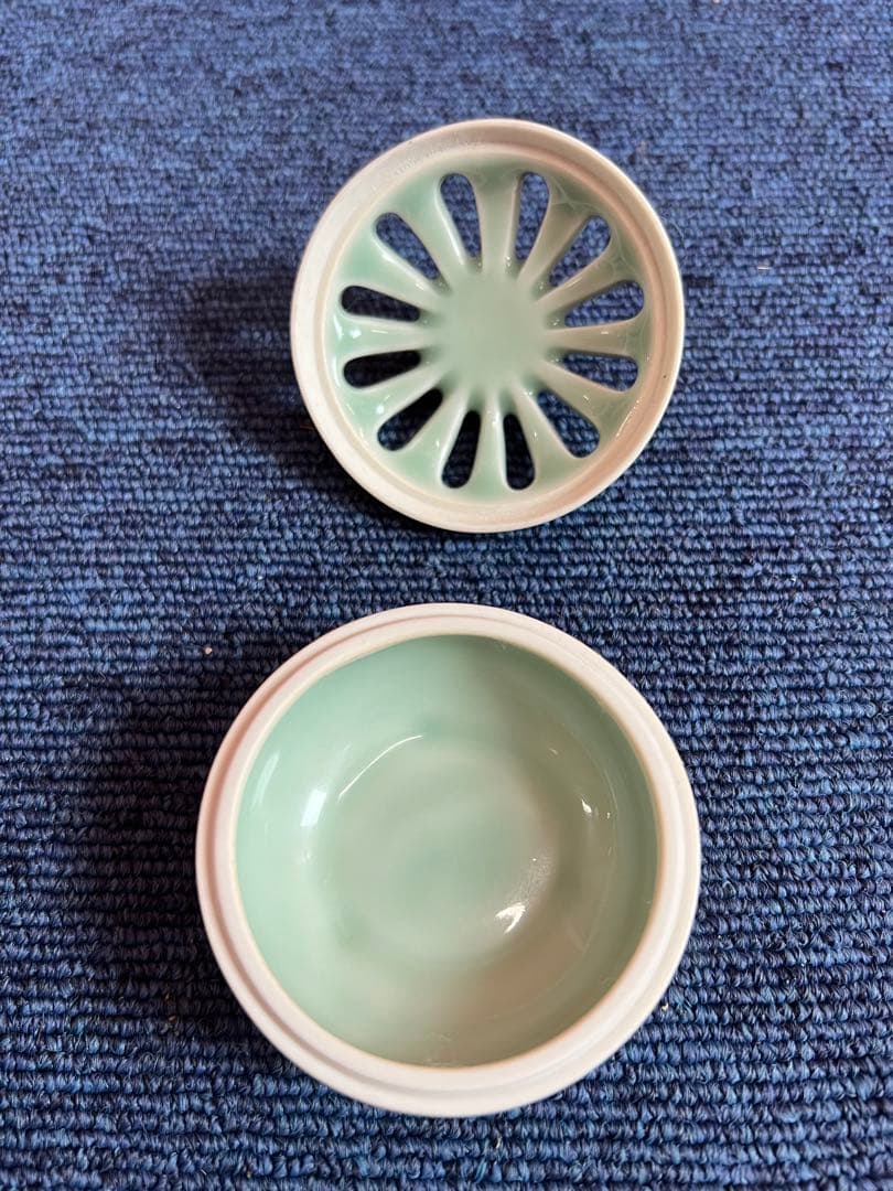 1148 鍋島焼　青磁　香炉　未使用
