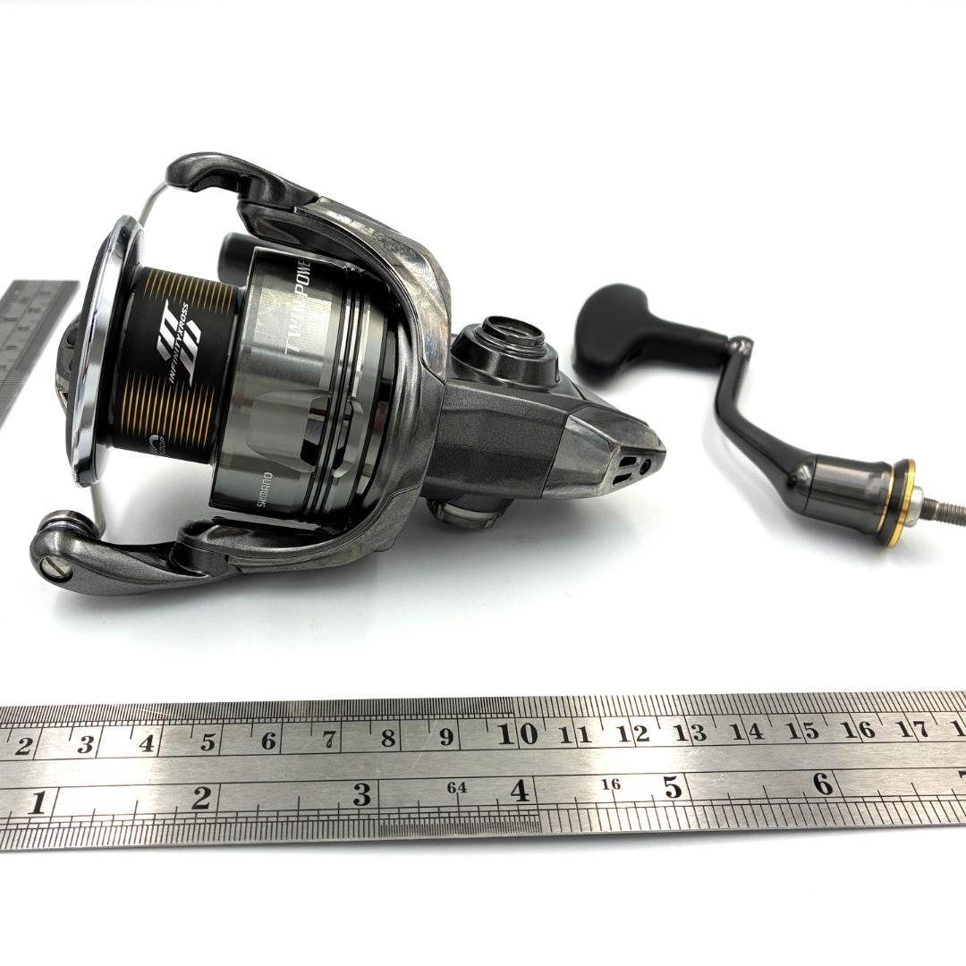 新品・未使用 シマノ ツインパワー 4000XG 2024年モデル