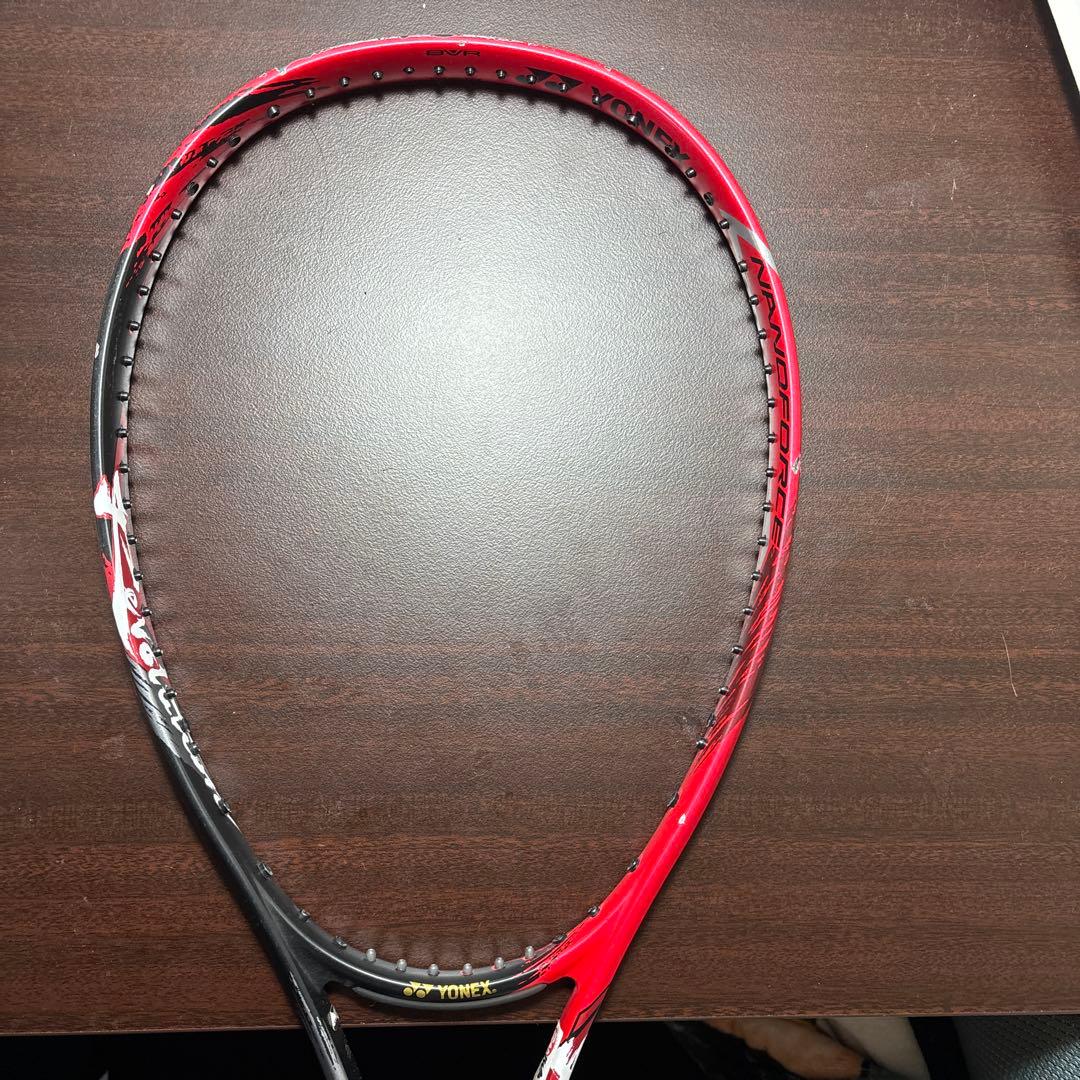 ヨネックス　ナノフォース8v テニスラケット 2本セット 赤黒