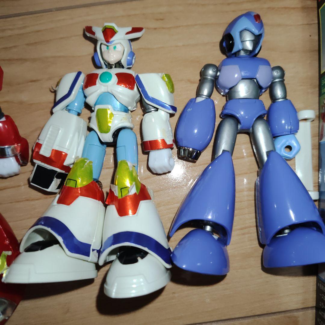 ロックマンX メガアーマー　フィギュアセット BANDAI