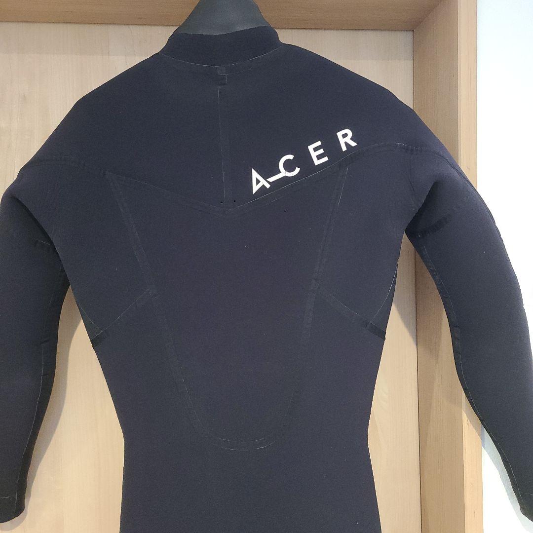 ヤヤヤ、やっぱり日本製のウェットスーツがうちゅくしい！4mm ACERエイサー