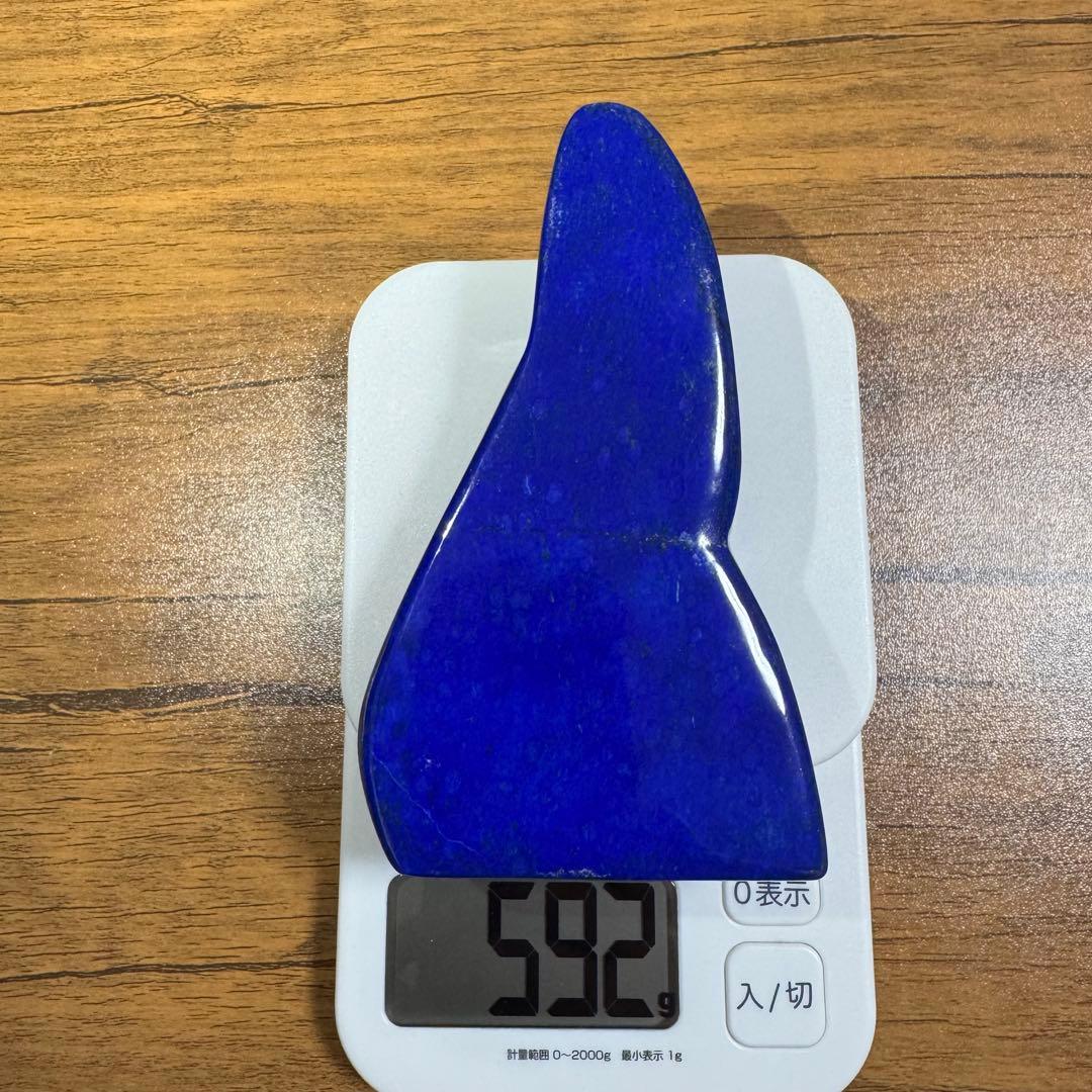 ☆ラピスラズリ☆5A☆引寄せ☆約592g☆アフガニスタン産☆天然無着色☆磨き原石